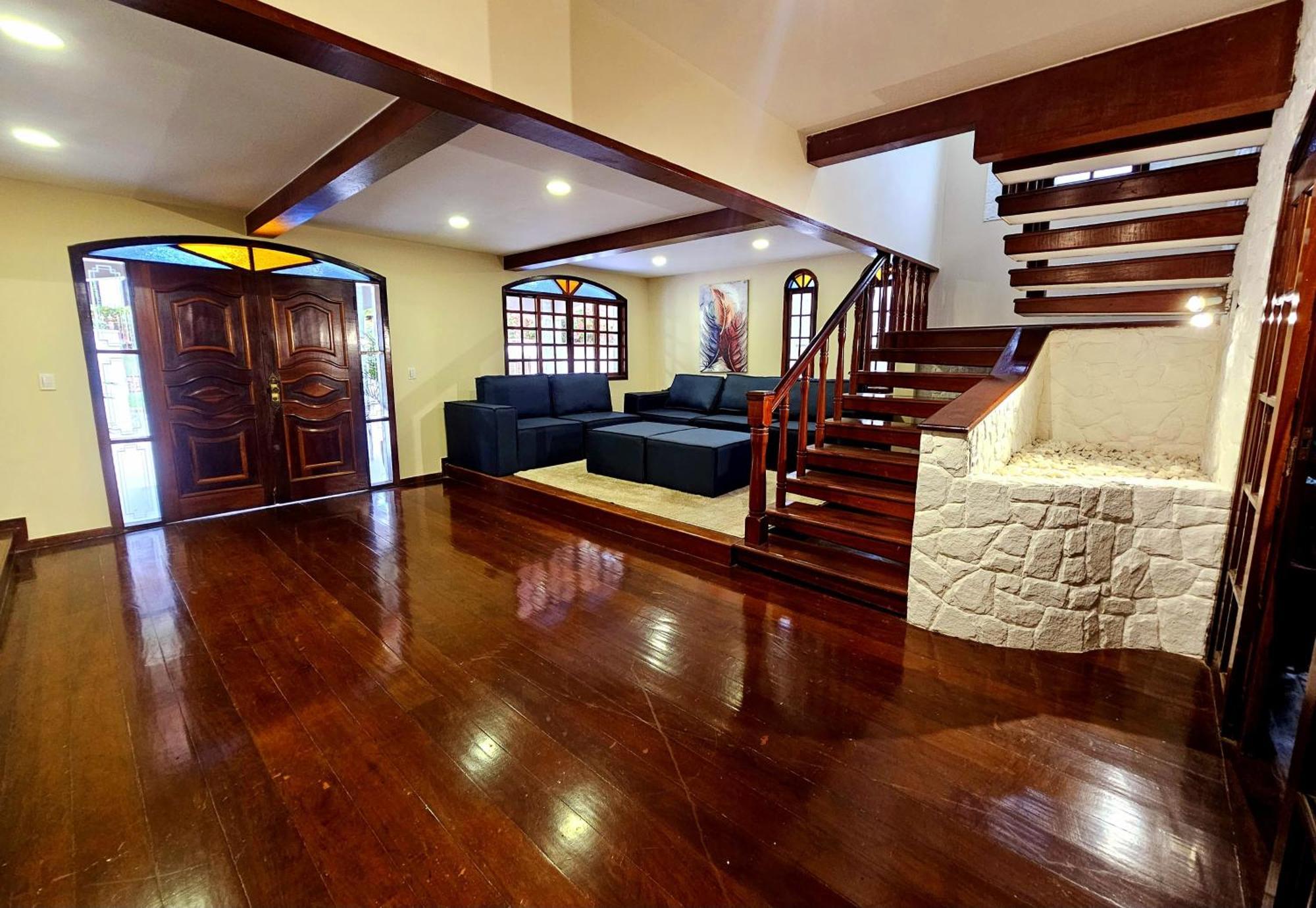 Mansao Passaredo Rumah liburan